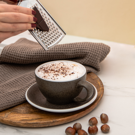 Lazdyno riešutų latte Lazdyno riešutų latte